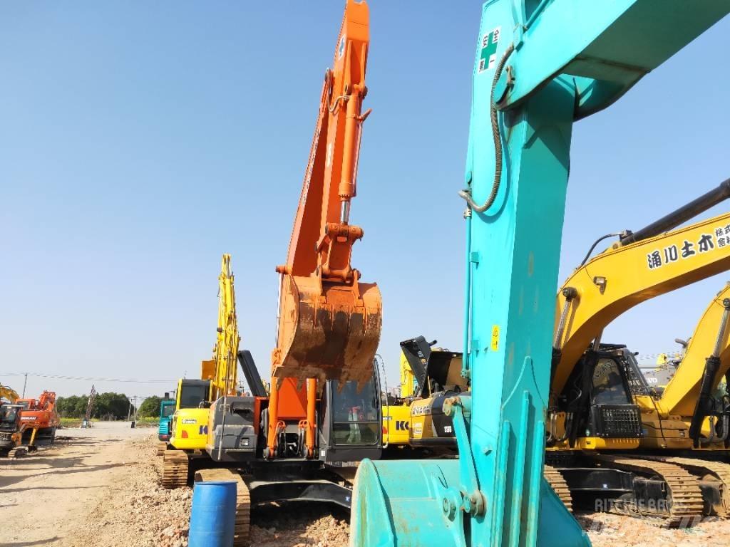 Hitachi ZX 240-3 Bagri goseničarji