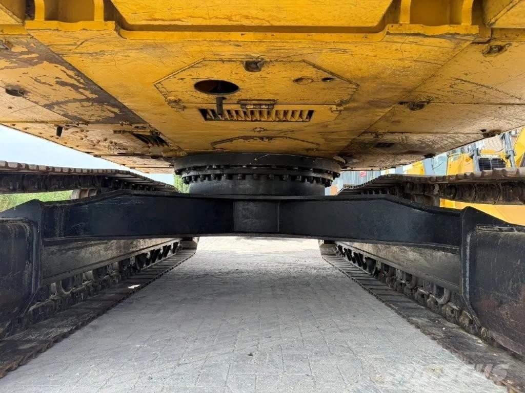 CAT 322CLN Bagri goseničarji