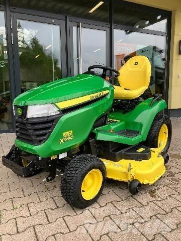 John Deere X590 Vrtni traktor kosilnice