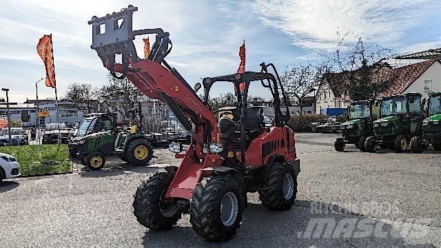Schäffer 3650 Kmetijski teleskopski nakladalci