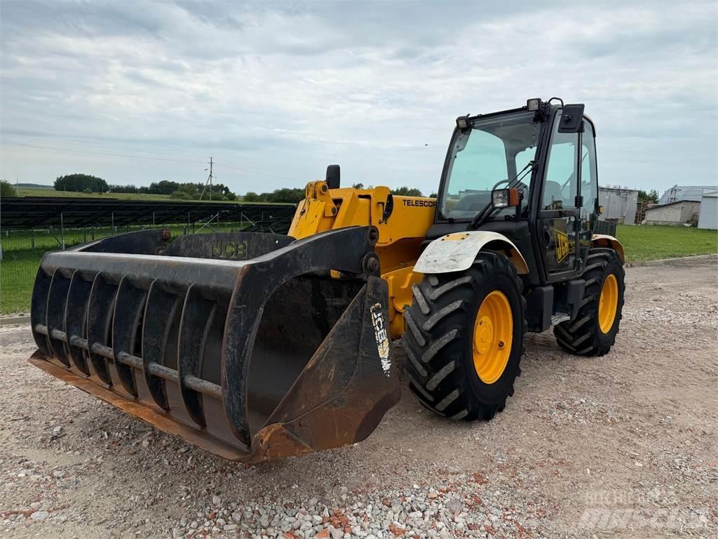 JCB  Teleskopski viličarji