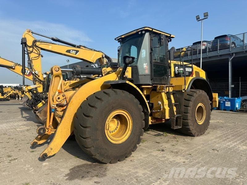 CAT 966M XE Kolesni nakladalci