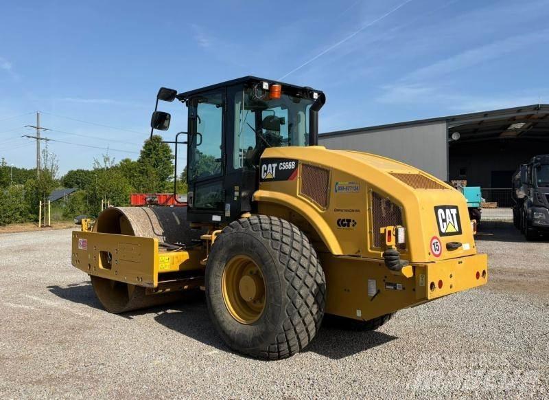 CAT CS66B Kompaktorji tal