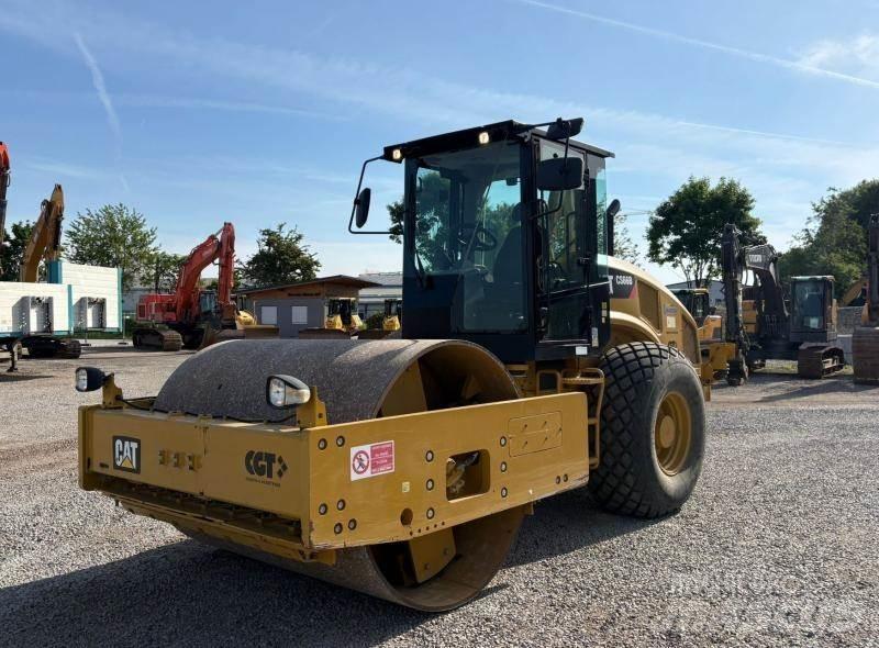 CAT CS66B Kompaktorji tal