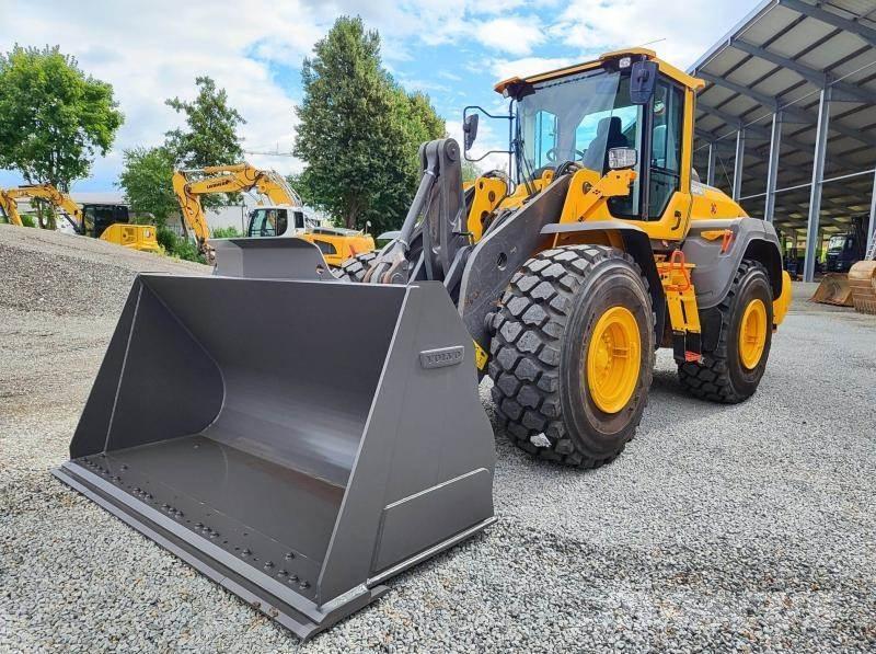 Volvo L110H Kolesni nakladalci