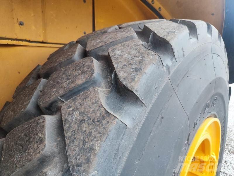 Volvo L150H Kolesni nakladalci