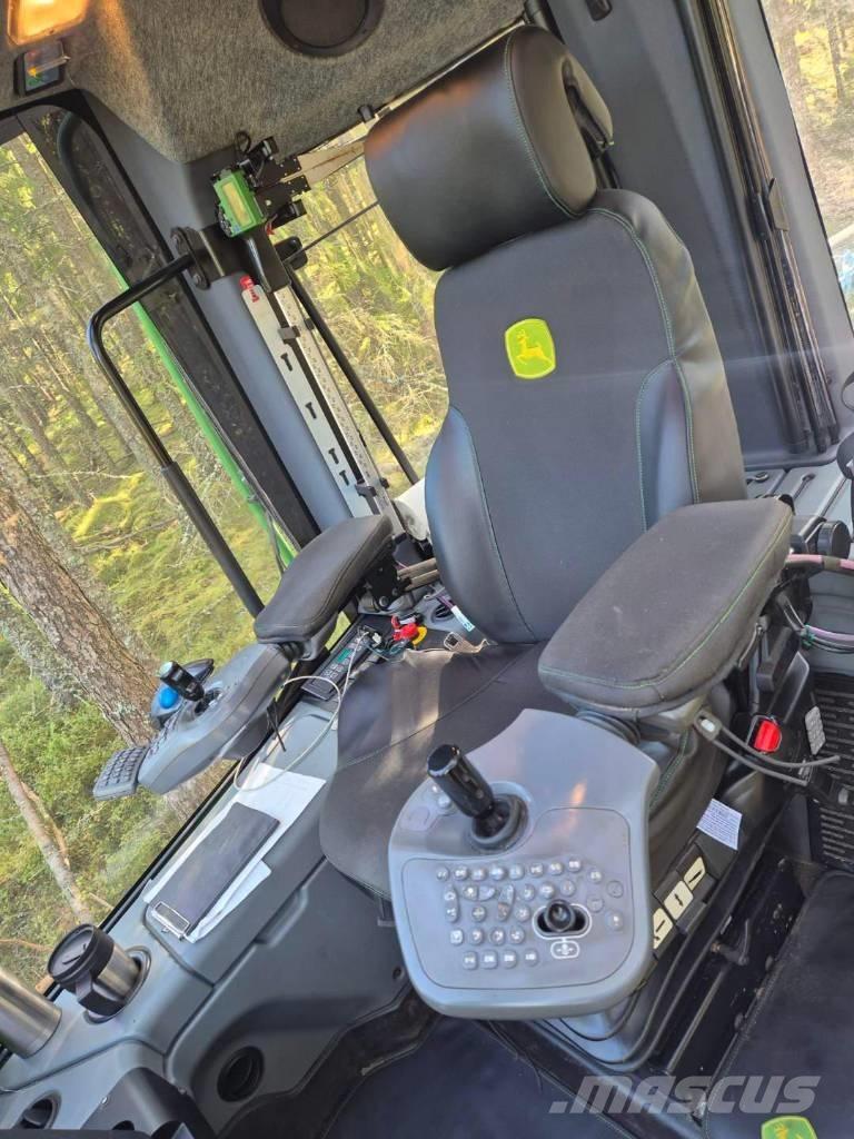 John Deere 1170 G Harvesterji