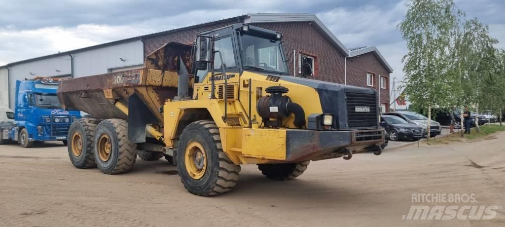 Komatsu HM 300-2 Zglobni demperji