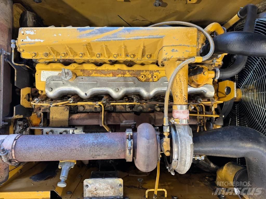 CAT 330 B L LR Dolgo sežni bagri