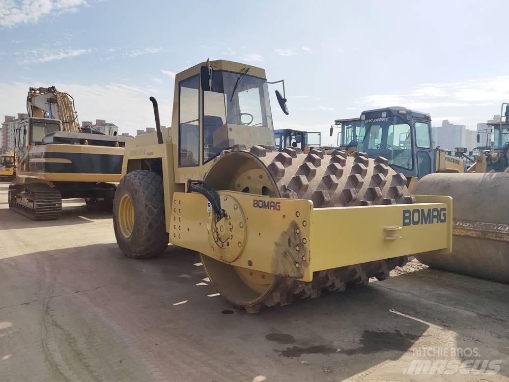 Bomag BW 217 Enojni valjarji