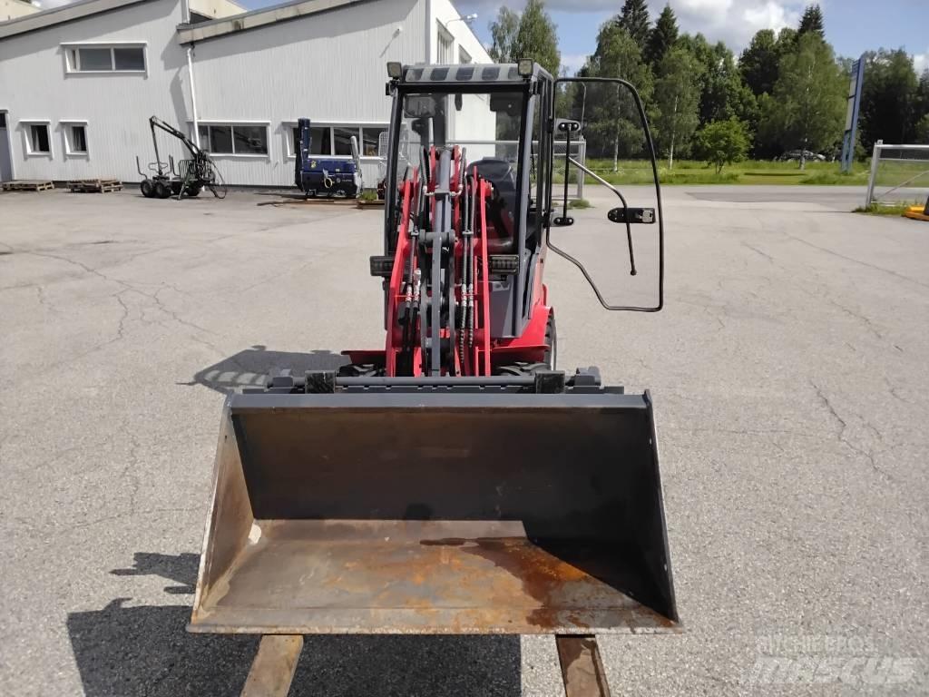 QuattroX 810 Mini nakladalci