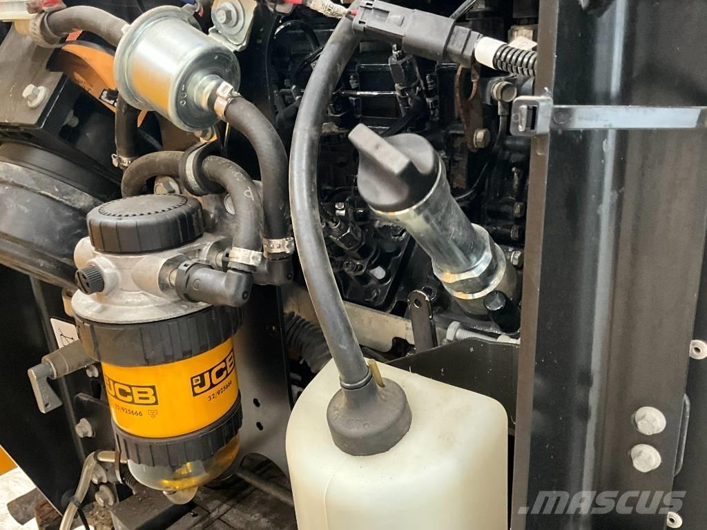 JCB 16 C-1 Mini bagri <7t