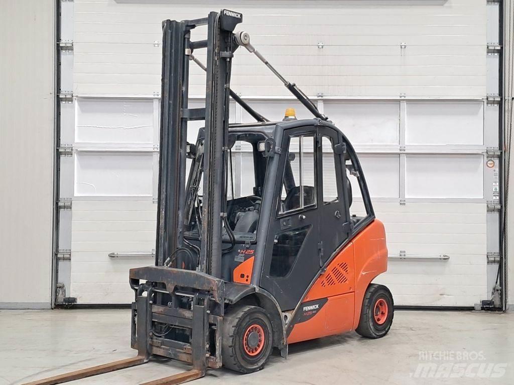 Linde H25D-02 Dizelski viličarji