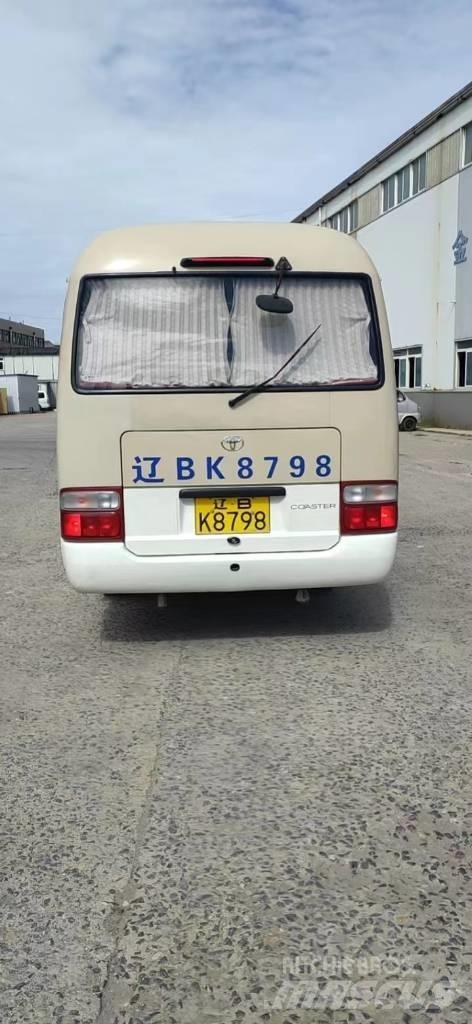 Toyota Coaster Bus Mini avtobusi