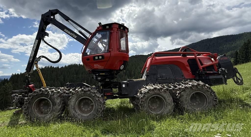 Komatsu 931XC Harvesterji
