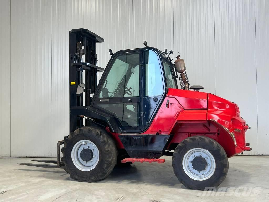 Manitou M30-4 Terenski viličar