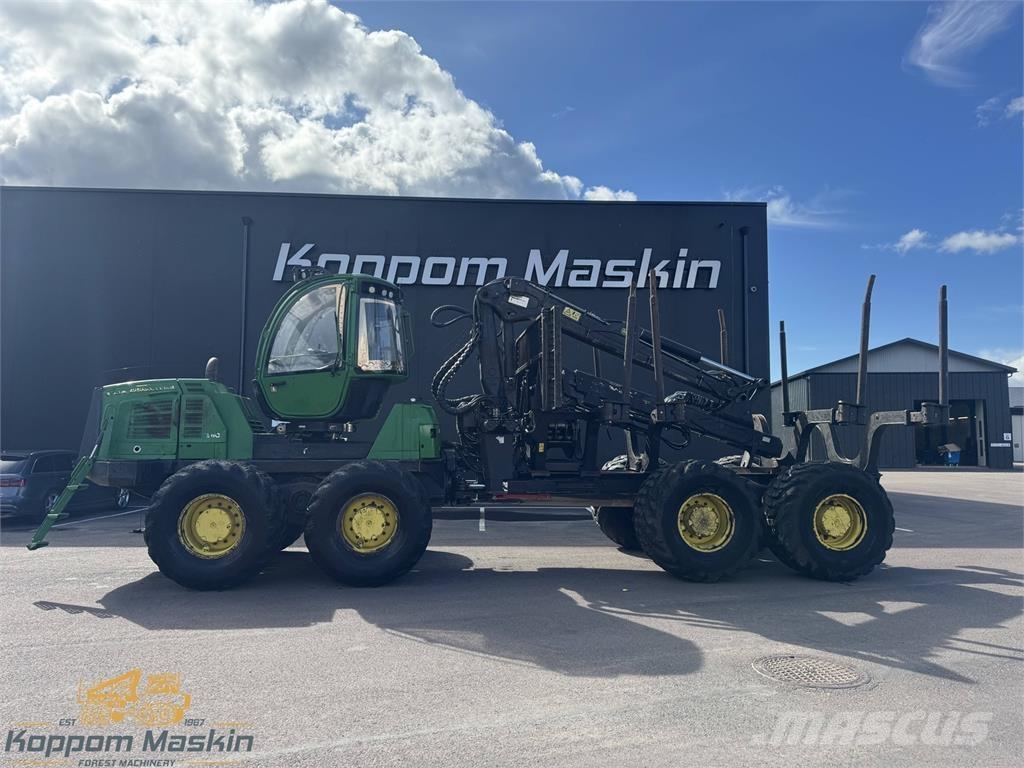 John Deere 1910E Forwarderji