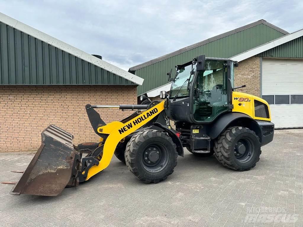 New Holland W80C Kolesni nakladalci