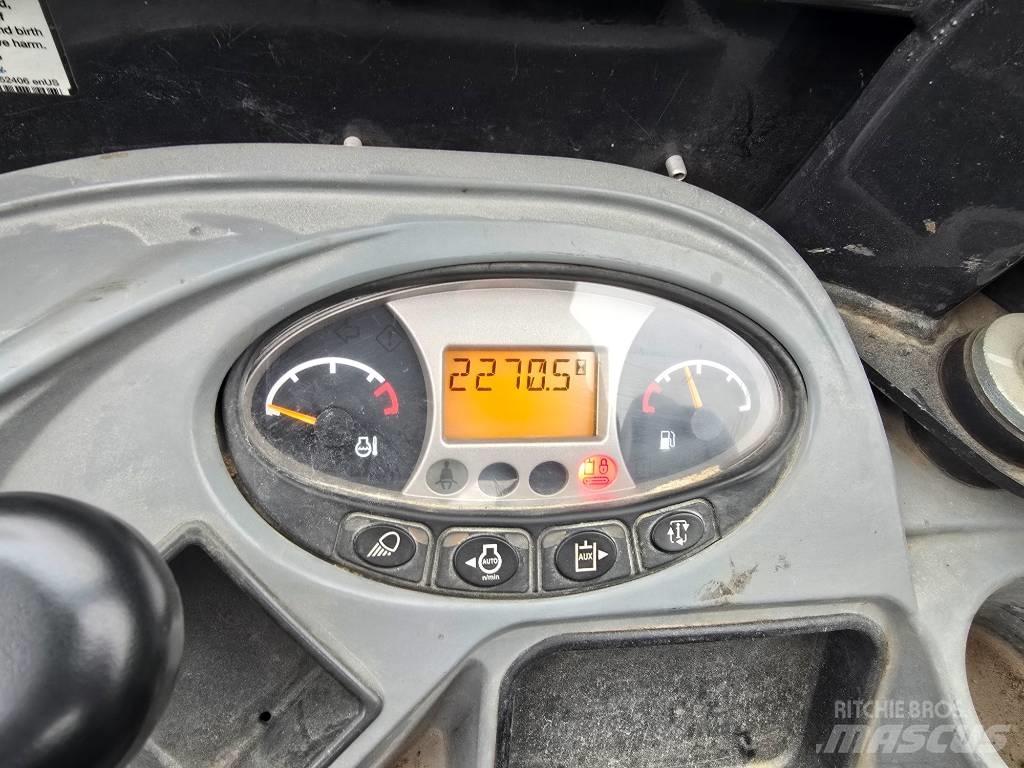 Bobcat E 20 Mini bagri <7t