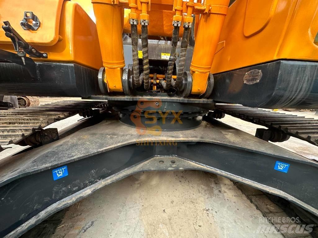 Hyundai R220 Bagri goseničarji