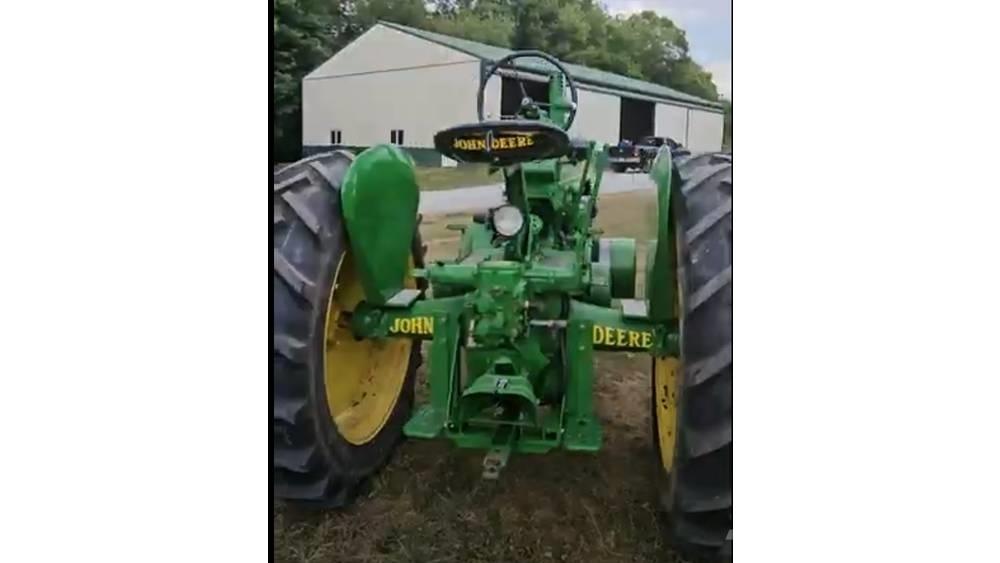 John Deere A Traktorji