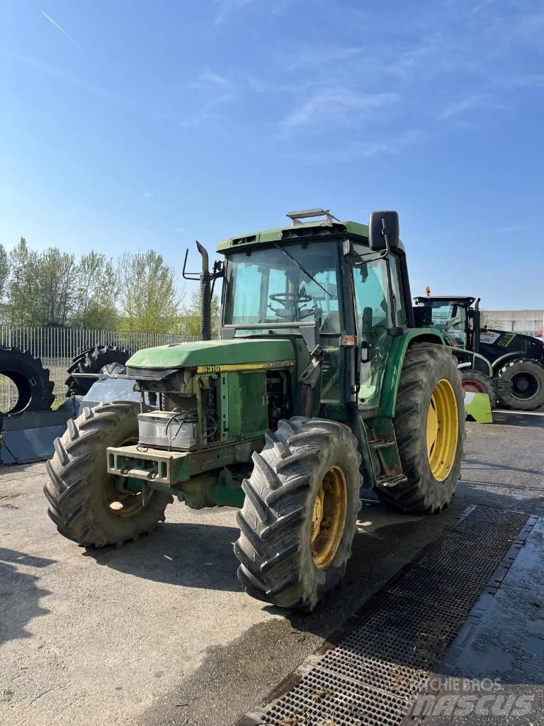 John Deere 6310 Traktorji