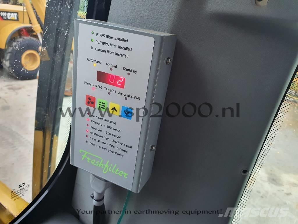 CAT M 316 D Bagri na kolesih