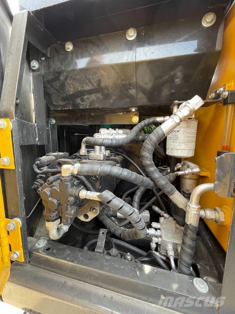 Volvo EC 140 Bagri goseničarji