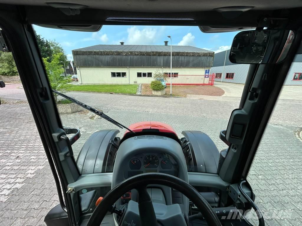 Valtra N 93 Traktorji