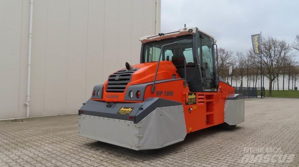Hamm HP180i Kolesni valjarji s pnevmatikami