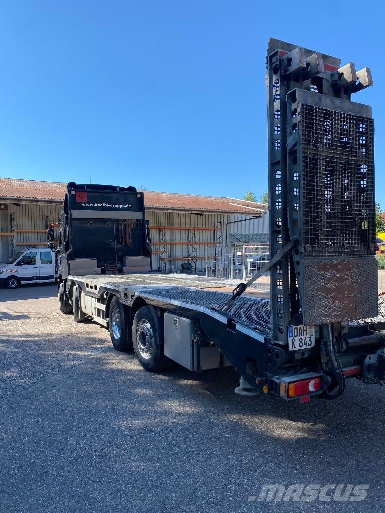 DAF CF 510 Tovornjaki za prevoz avtomobilov z vitlom