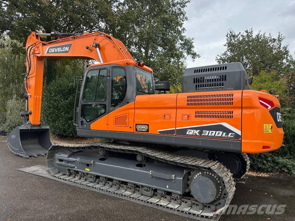 Develon DX 300 LC-7M Bagri goseničarji