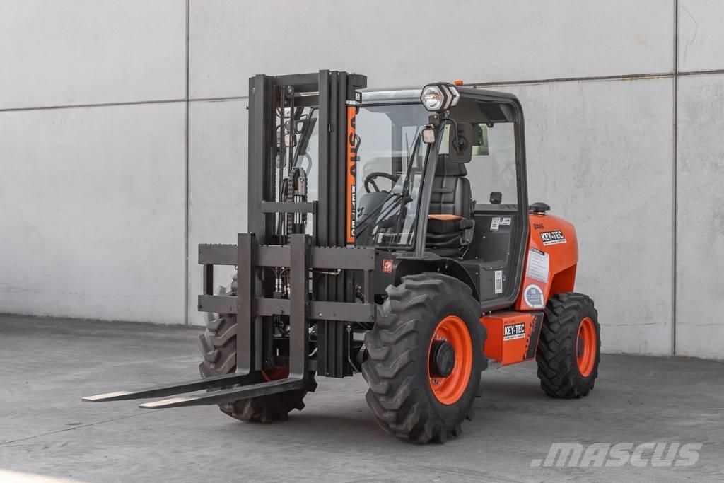 Ausa C 251 H x4 Dizelski viličarji