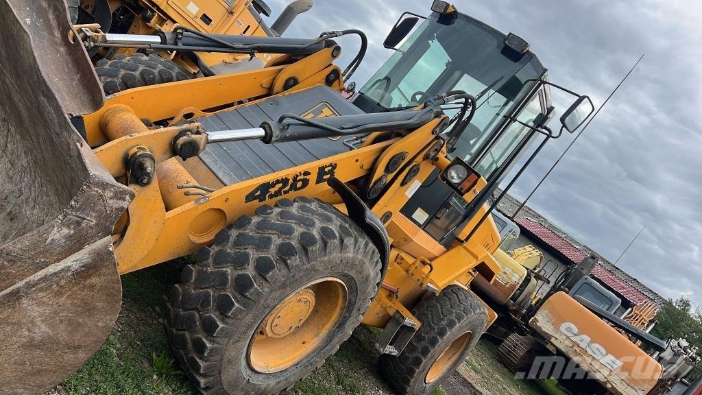 JCB 426 B Podvozje in vzmetenje