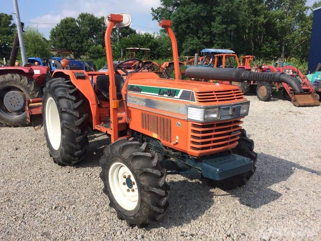 Kubota L1-45 Traktorji