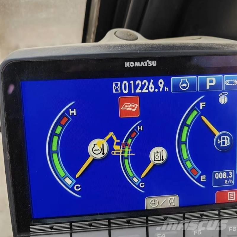 Komatsu PC 300-8 Bagri goseničarji