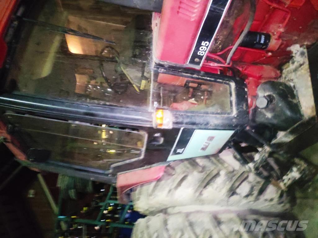 Case IH 895 AXL Traktorji