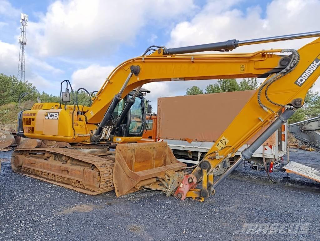 JCB JS 260 NLC T4 Bagri goseničarji
