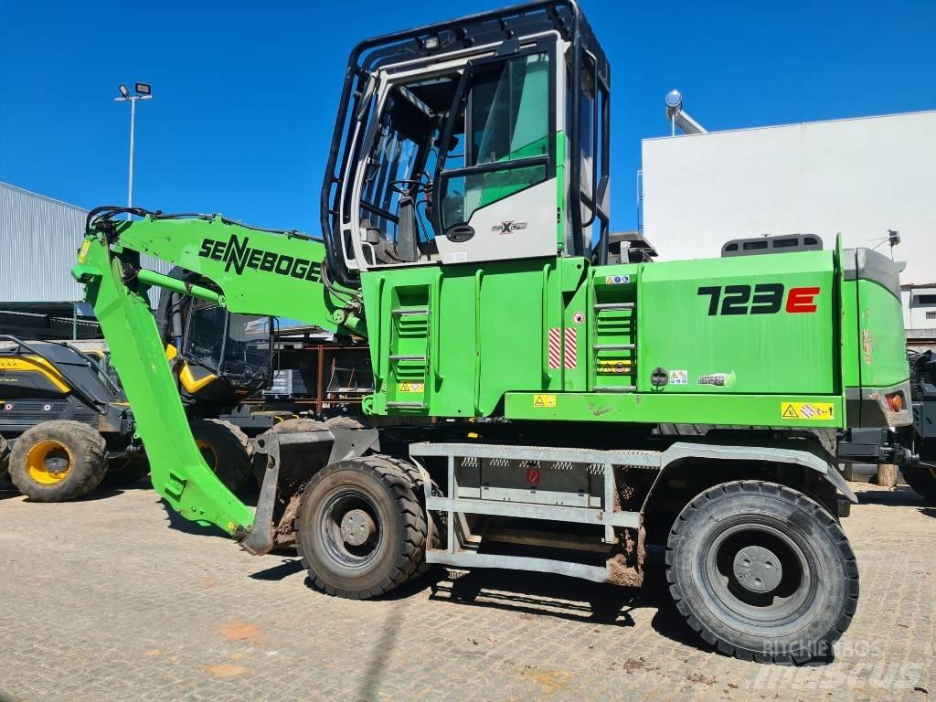 Sennebogen 723 Kolesni nakladalci