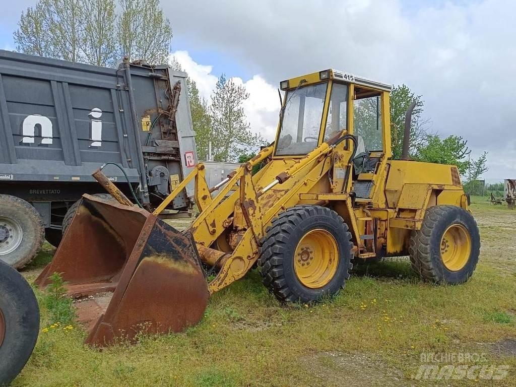 JCB 415P Kolesni nakladalci
