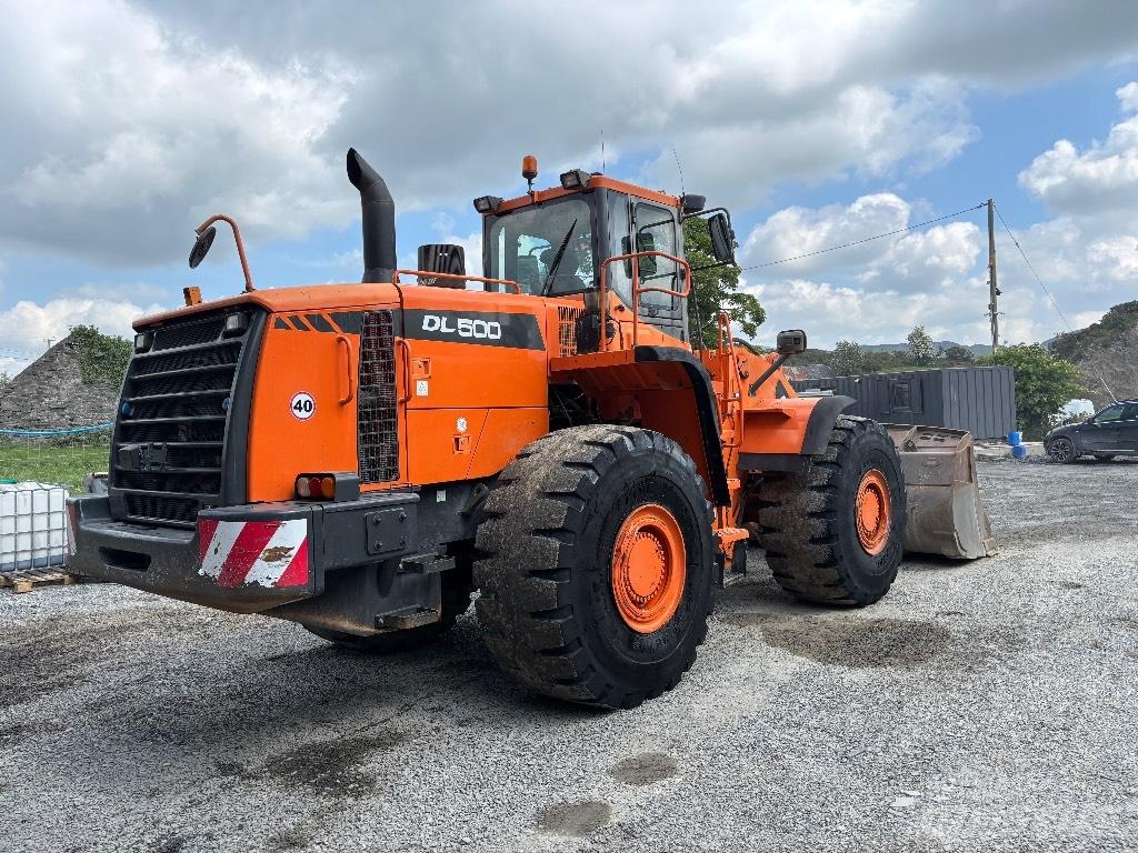 Doosan DL 500 Kolesni nakladalci