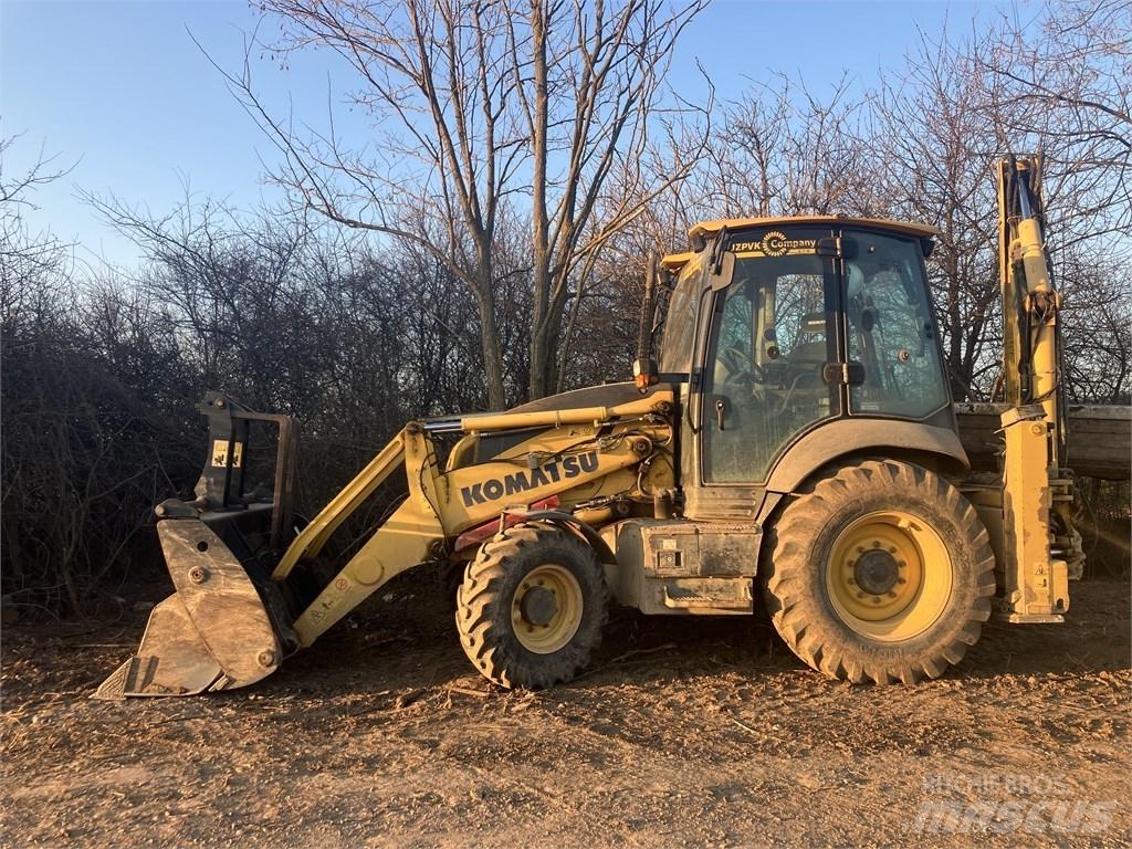 Komatsu WB93R-8 Rovokopači