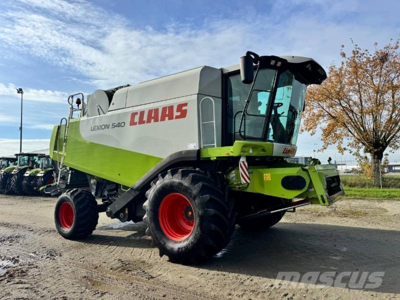 CLAAS LEXION 540 Kombajni