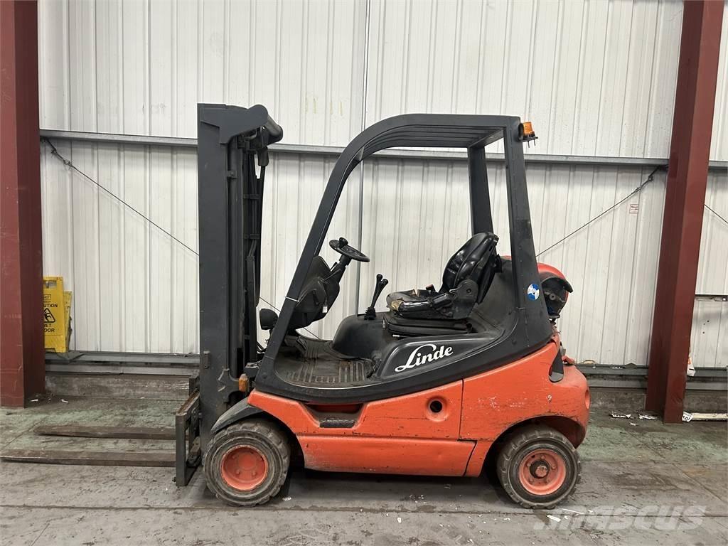 Linde H20T-03 Plinski viličarji