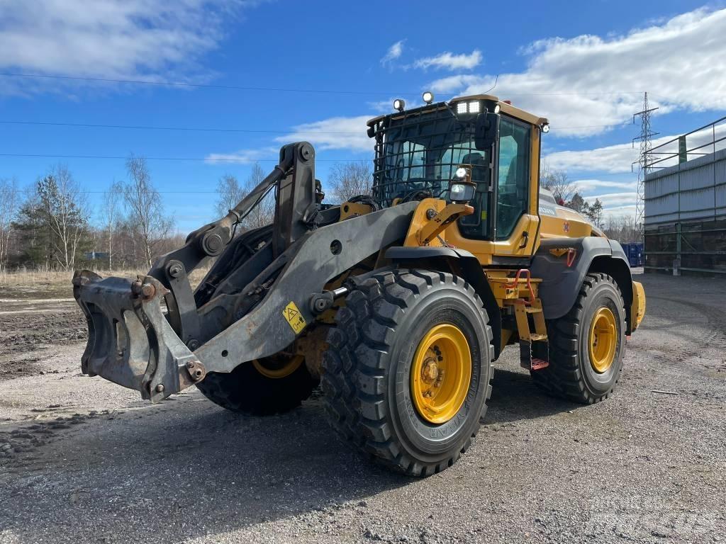 Volvo L 120 H Kolesni nakladalci