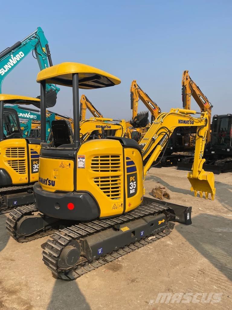 Komatsu PC35 Mini bagri <7t