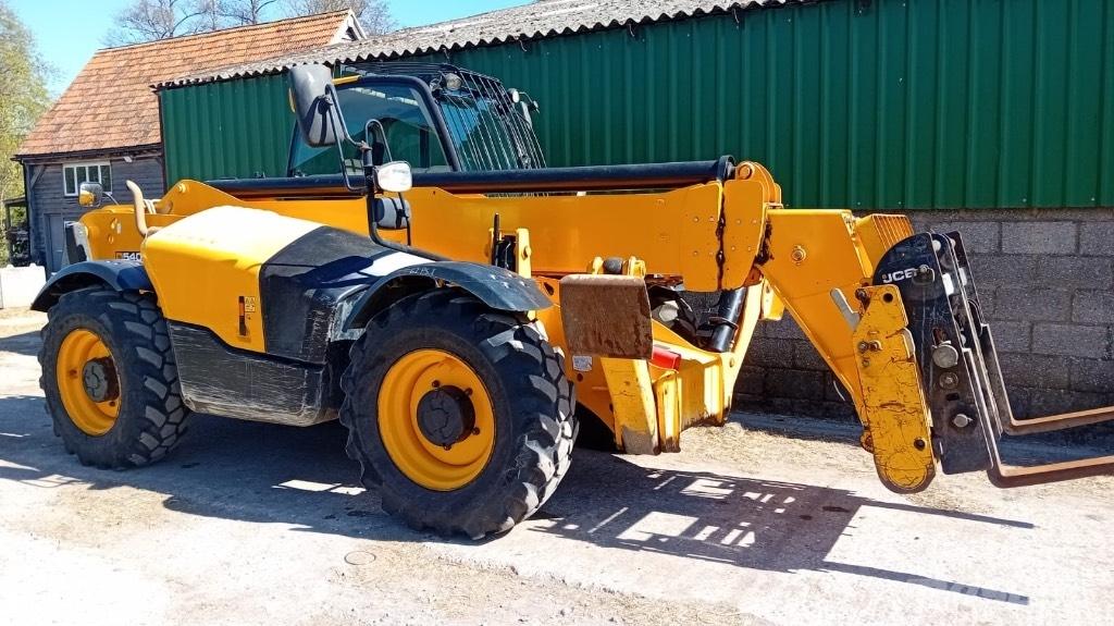 JCB 540-140 Teleskopski viličarji