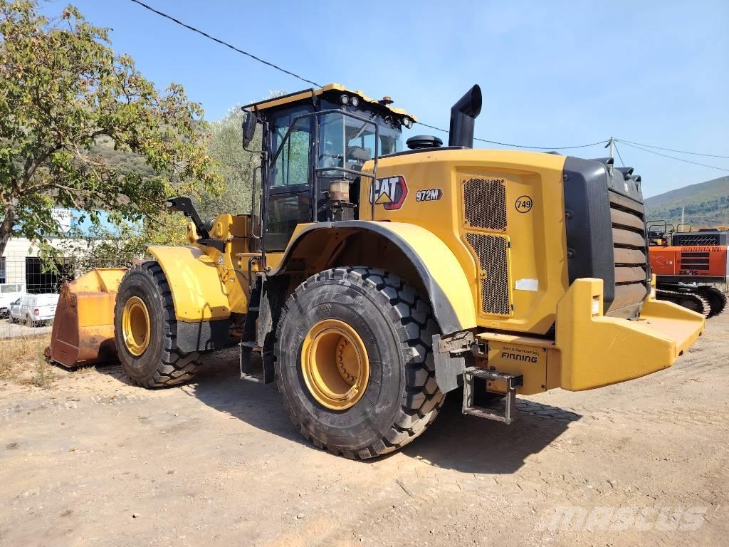 CAT 972 M NEW TYRES Kolesni nakladalci