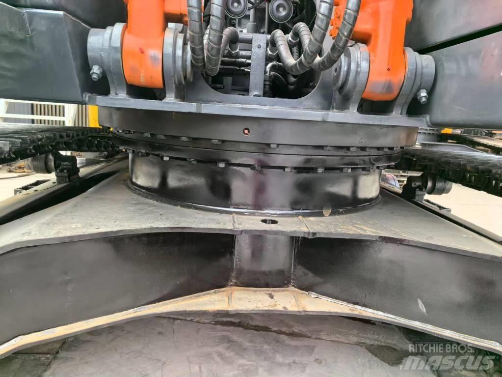 Hitachi ZX 200-3 G Bagri goseničarji