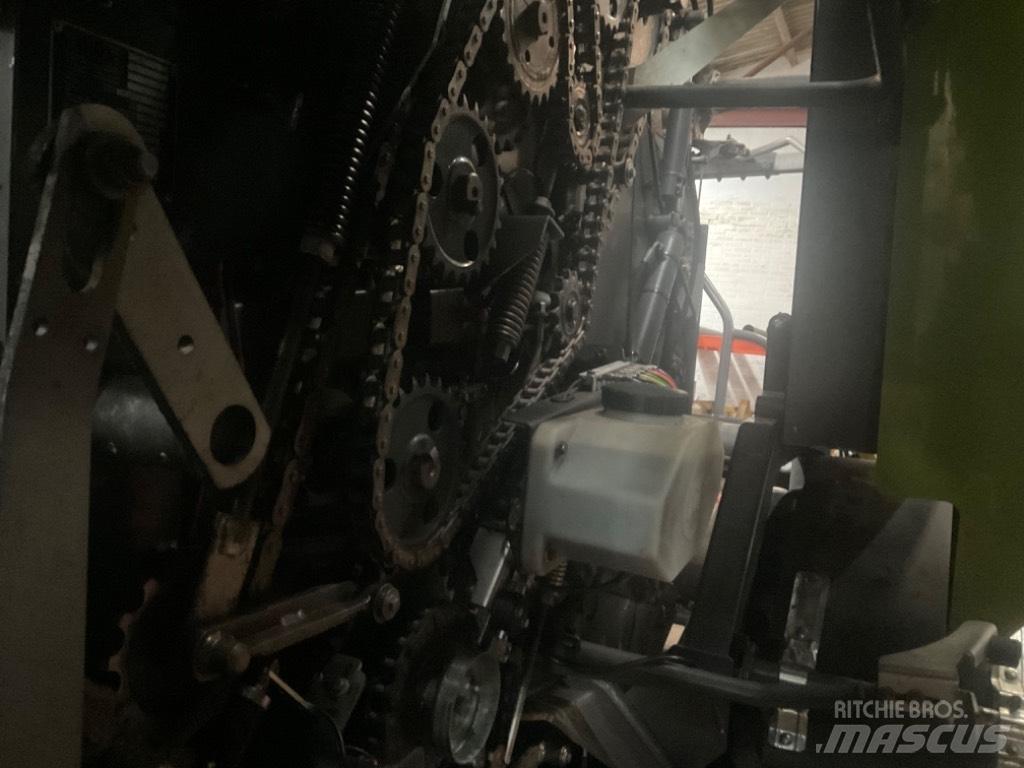 CLAAS Uniwrap 455 Balirke (okrogle bale)